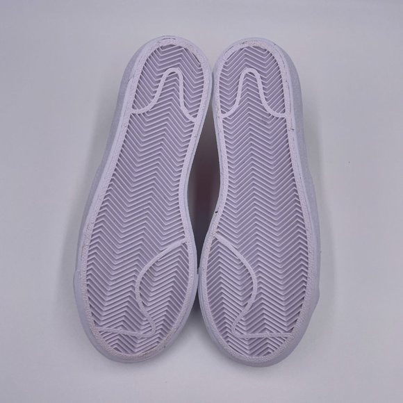 Nike Blazer Low '77 White / Orange Womens Shoes - Picture 6 of 9